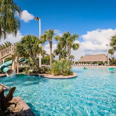Luxury 4 Bedroom 3 Bath Pool Home 153